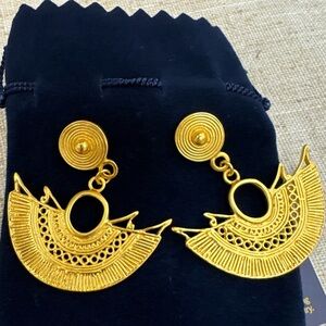 Elegant GP Half circle nose ring Precolumbian jewelry Dangle Earrings NWT
